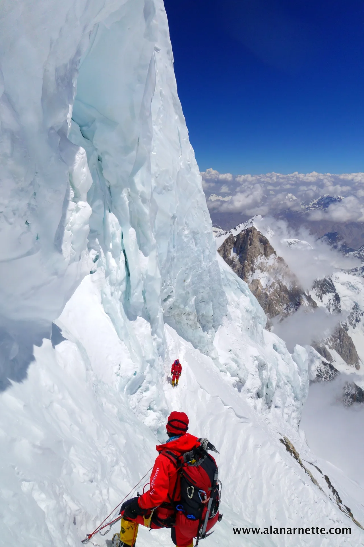 The Traverse on K2 near 28,000