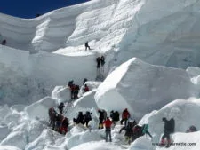 Ladders in Khumbu Icefall